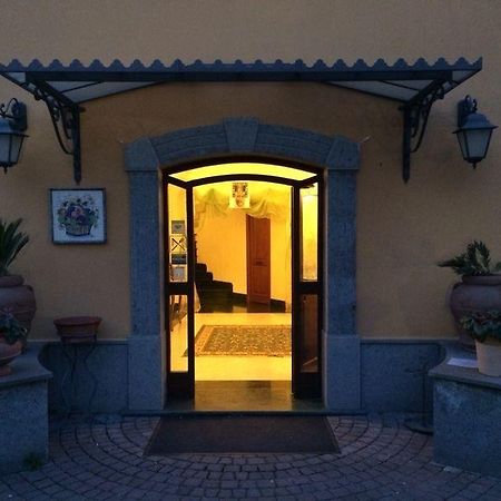 La Locanda Del Palatoraffinato Чампино Екстериор снимка
