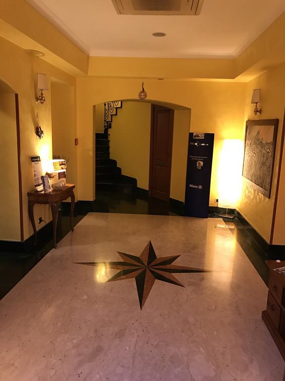 La Locanda Del Palatoraffinato Чампино Екстериор снимка